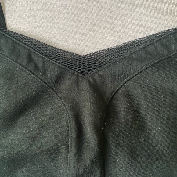 Fabletics Sports Bra - Picture 7 of 11